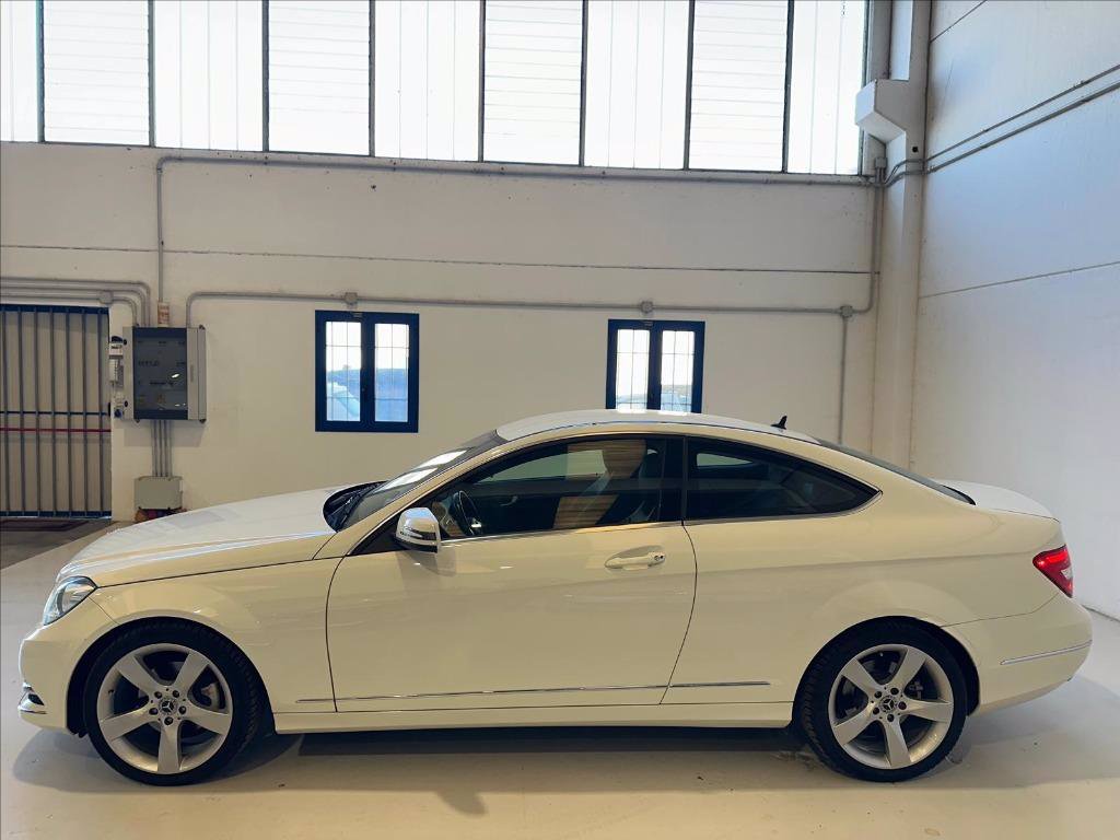 MERCEDES C 220 CDI Coupé Avantgarde