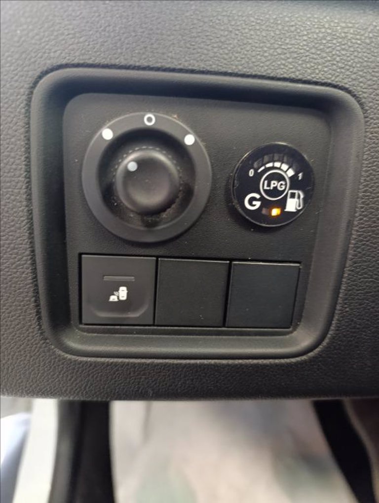 DACIA Duster 1.6 SCe GPL 4x2 Prestige