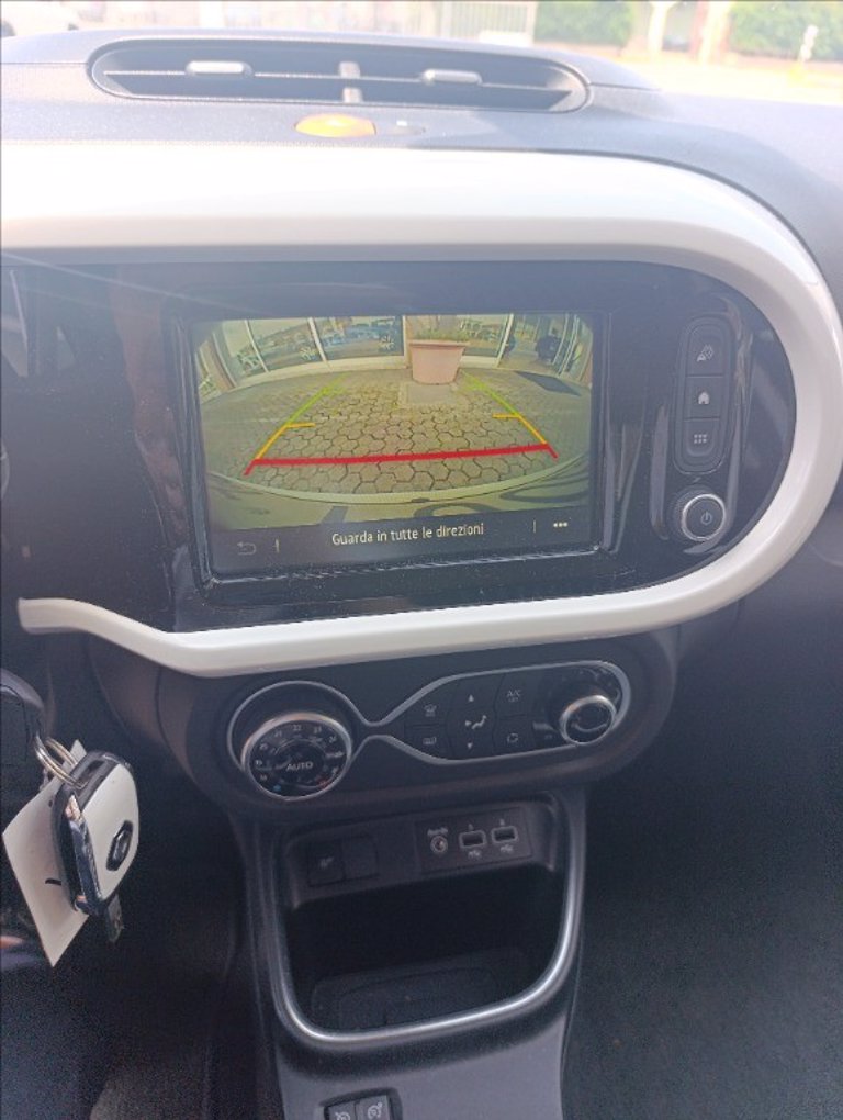 RENAULT Twingo SCe Stop&Start Intens